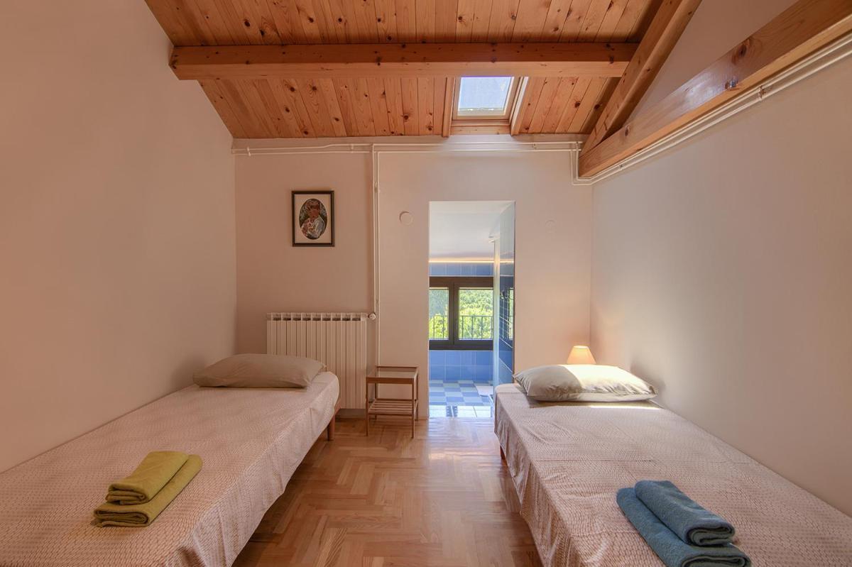 Holiday Home Kukurin Bale Eksteriør bilde